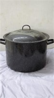 Estate Large Granite Ware Canner
Has Tape