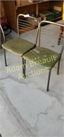 2 Vintage metal frame folding gatefold chairs