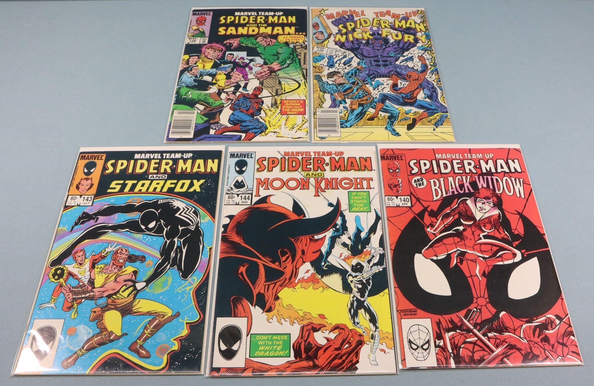 (9) Marvel Team-Up Featuring Spiderman Comicbooks