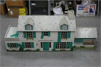 Tin Litho Doll House