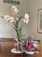 Driftwood Bird & Floral Display