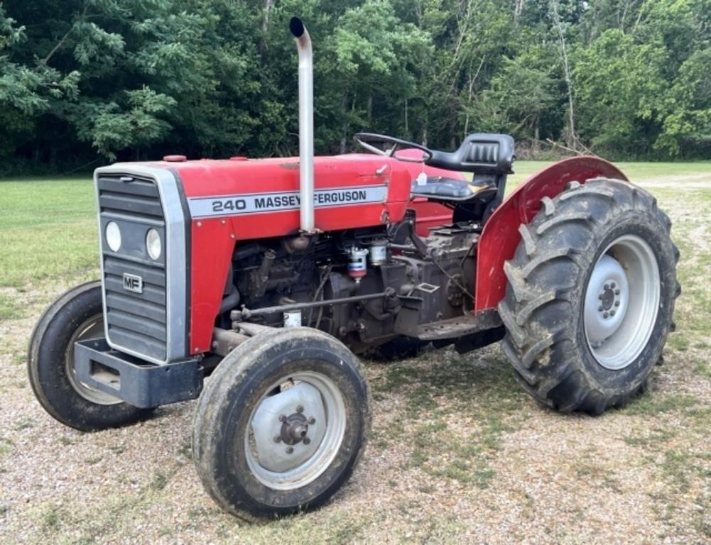 1984 Massey Ferguson 240 Diesel Tractor