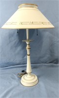 VINTAGE METAL TABLE LAMP WITH METAL SHADE