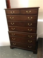 Henkel Harris dresser