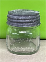 Crown mason canning jar with zinc lid