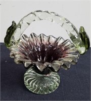 4-in art glass basket