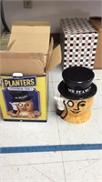 Planters peanut cookie jar in box