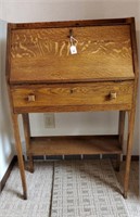 Oak drop front secretary  40'Hx26"Wx17"D