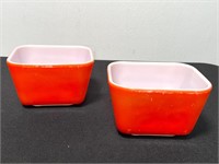 Pyrex Red Dishes