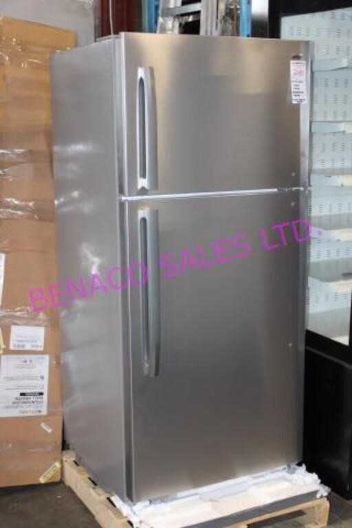 1X,29" SUMMIT FRIDGE/FREEZER *SMALL DENT