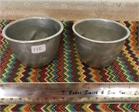 2 Vintage Metal One Cup Measuring Cups