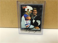 2000-01 Ultimate Victory Legacy Wayne Gretzky #116