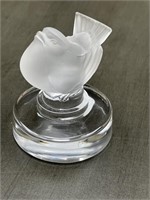LALIQUE FRANCE FROSTED CRYSTAL SPARROW PAPERWEIGHT