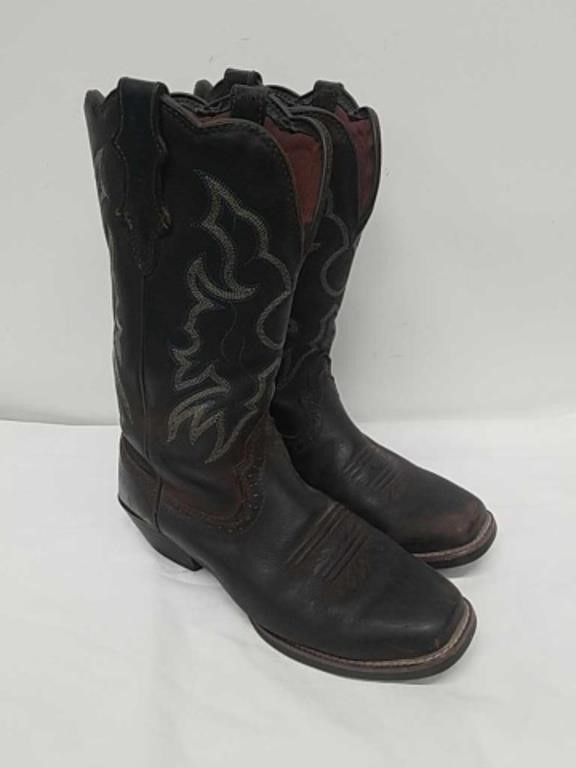 Size 9B Justin Boots