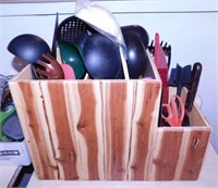Wooden kitchen utensil holder & contents: