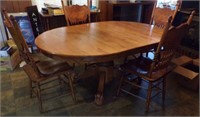 OAK TABLE & CHAIRS