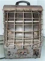 Vintage Automatic Fan-Glo Heetaire Space Heater.