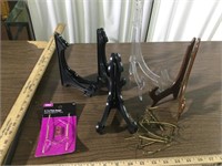 Collector Plate Stands & Spring Hangers