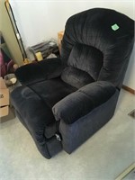 massage/heat/reclining blue chair