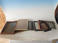 set of picture frames