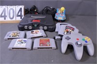 Nintendo 64 With 8 Games - Pac Man Game