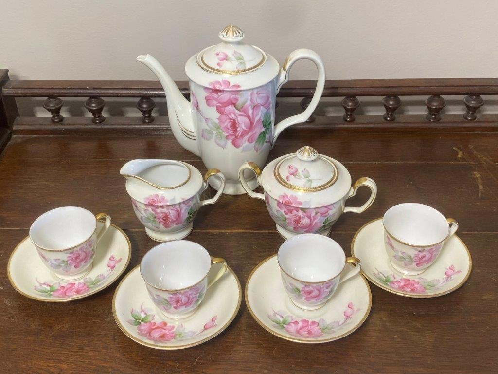 Hand Painted Gold China Tea Set