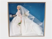 2011 GOLD LABEL Grace Kelly Barbie Doll T7942