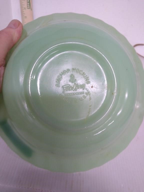 Anchor Hocking Fire King Jadeite Swirl Shell Bowl