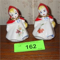 VINTAGE HULL LITTLE RED RIDING HOOD SHAKERS (NOT>>