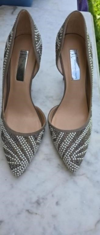 INC high heels size 6 m