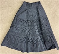 WONDERFUL VINTAGE GAY PALMER BLACK SKIRT