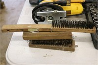3 WIRE BRUSHES