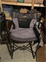 Cabellas adjustable height large chair
