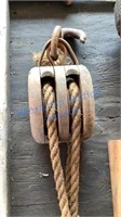 WOODEN BLOCK AND TACKLE