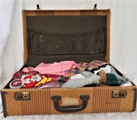 VINTAGE SUITCASE FULL OF DOLL CLOTHES*FABRIC*MORE