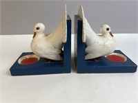 ALBERT HOTO CARVED WOODEN DOVE BOOKENDS