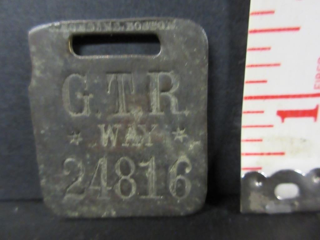 ANTIQUE BRASS GRAND TRUNK RAILROAD LUGGAGE TAG