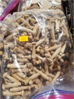 Bag of small Shaker pegs