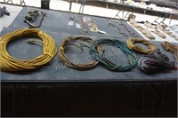 Table lot 5 extension Cords 110