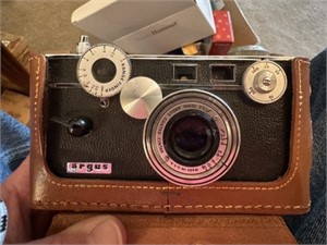 Vintage Argus 35mm Film Camera