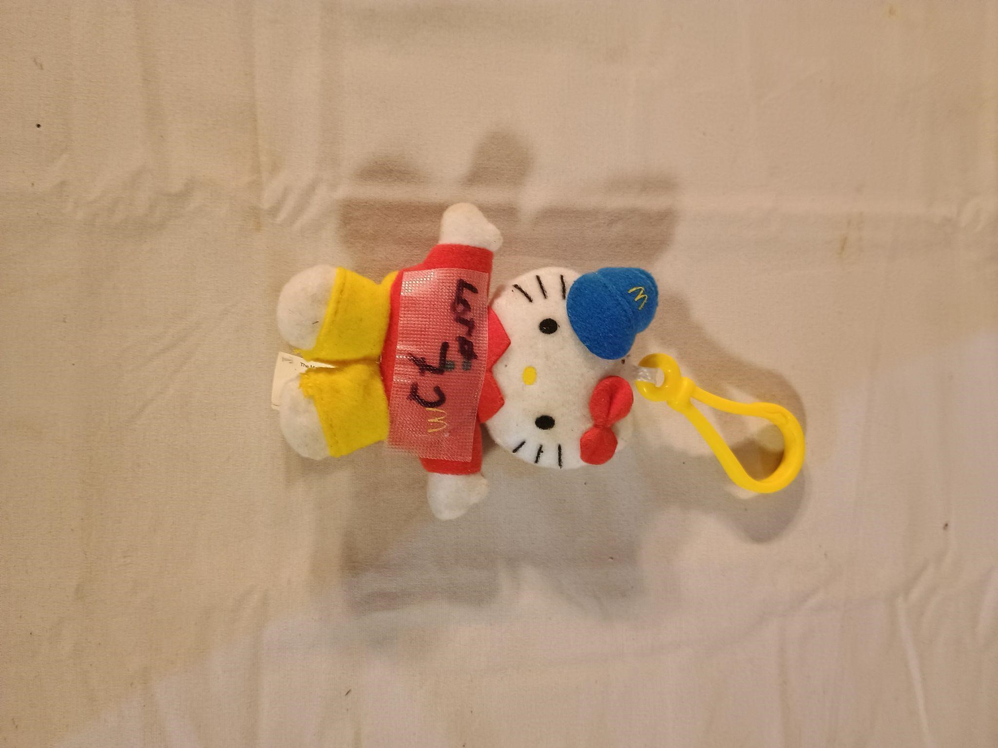 McDonalds Sanrio Hello Kitty Keychain