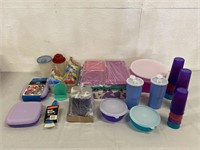 Rubbermaid & Tubberware Containers, Cups & More
