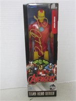 IRON MAN FIGURINE-SIGNED ROBERT DOWNEY JR-CERT