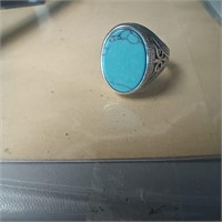 Silver toned Turquoise center stone ring