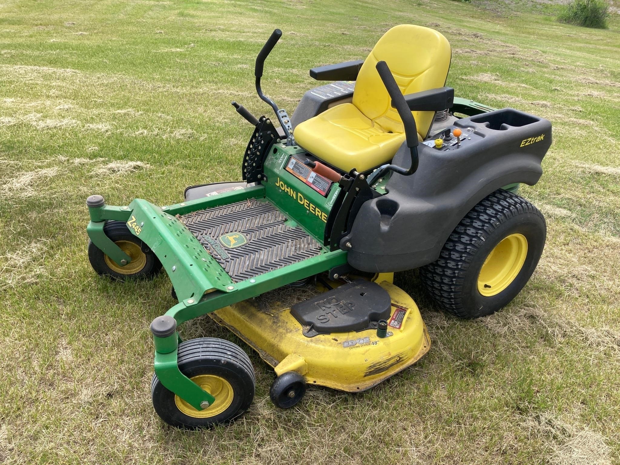 2010 JD Z445  Zero Turn Mower Serial MOZ445K062630