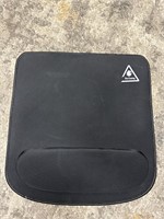 Wrist support mouse pad