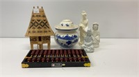 Woodem abacus with other Chinese decor