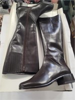 Vaneli - (Size 6) Boots