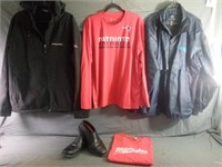 Mens Clothing Lot Includes Eddie Bauer Size Large