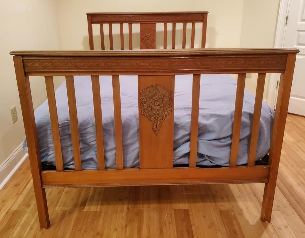 Antique Full Bed
